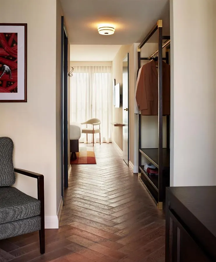 The Hoxton, Charlottenburg Berlin 4*,