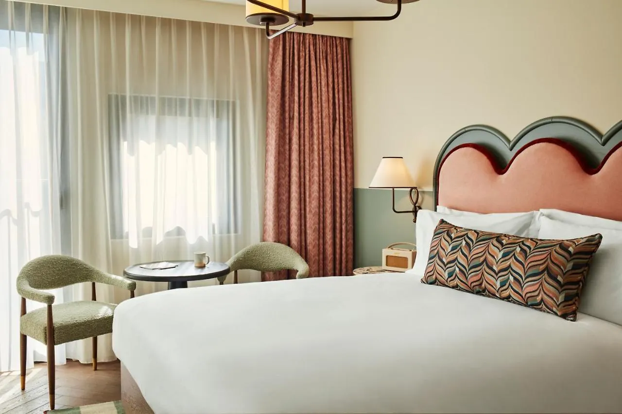 The Hoxton, Charlottenburg Berlin 4*,